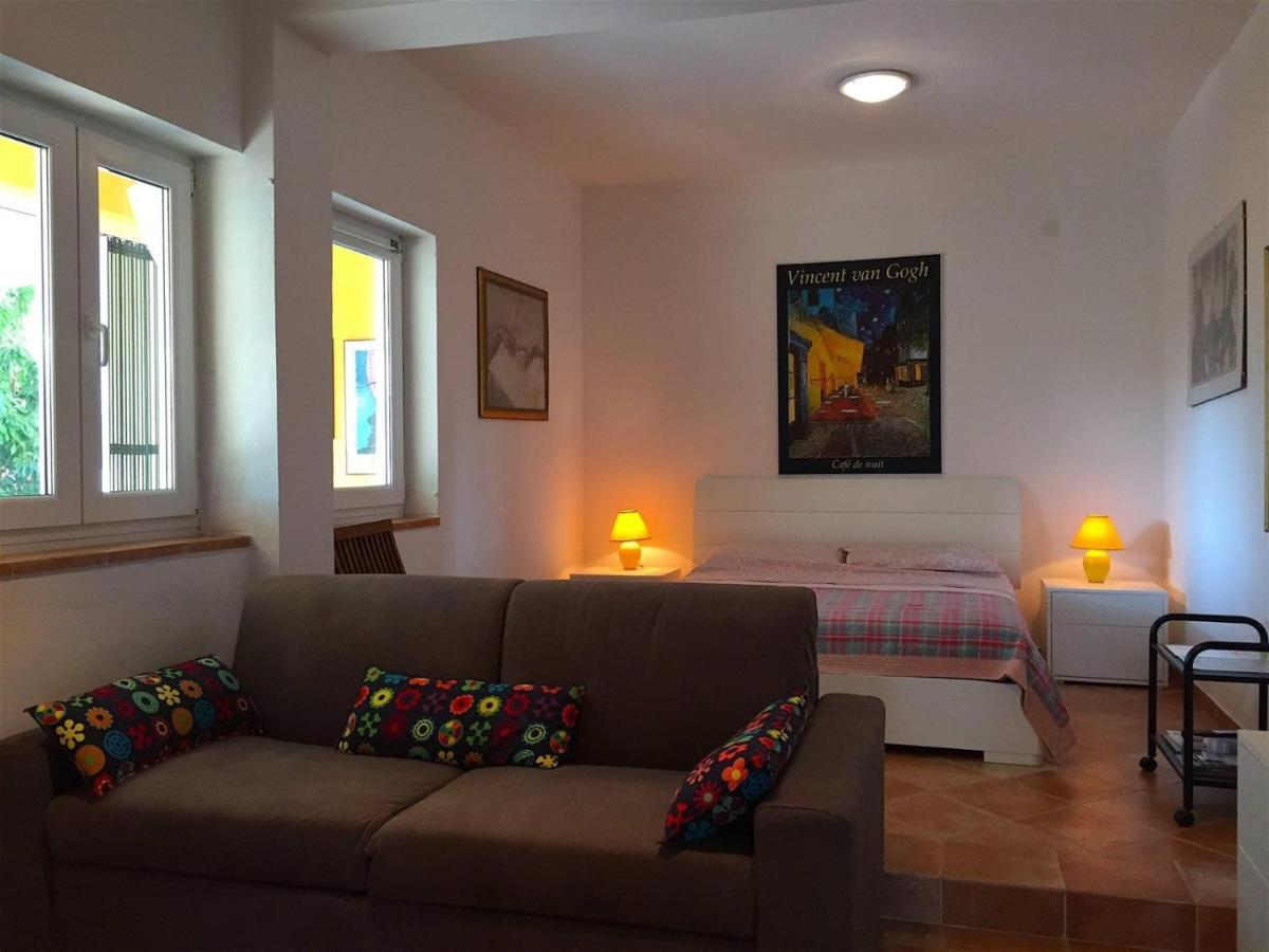 Apartments Kuca Sunce ボドニャン エクステリア 写真